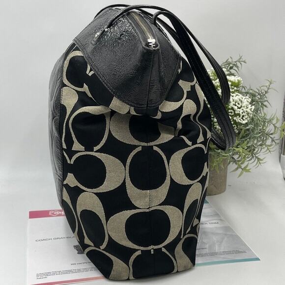 Coach F18335 Authenticated Signature Laura Black Gray Jacquard Large Tote Bag - Picture 3 of 11